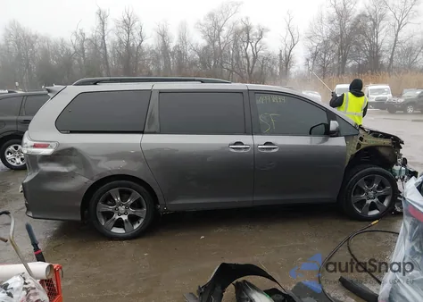 2016 Toyota Sienna Se 8 Passenger из США, поврежденный, VIN 5TDXK3DC7GS691775